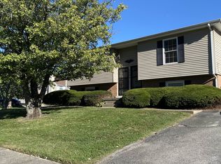 3200 Mammoth Dr #A, Lexington, KY 40517