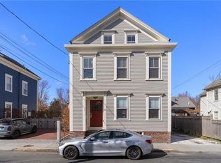 29 Marsh St #3, Newport, RI 02840