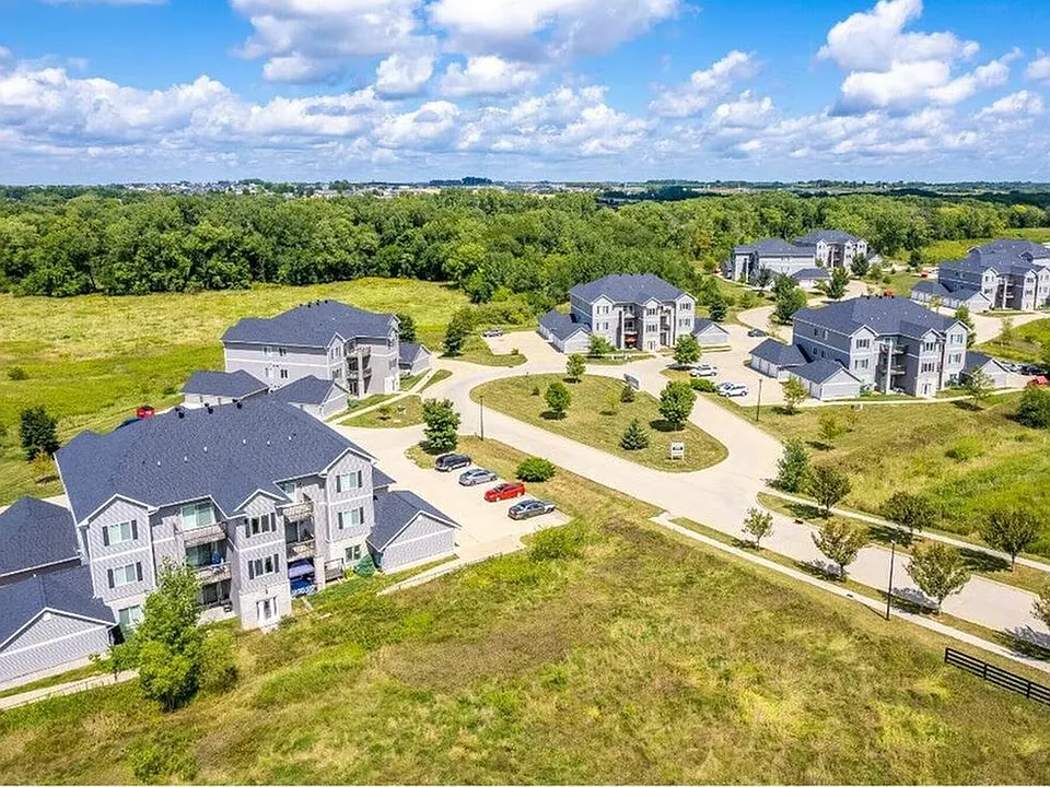 Village Pointe