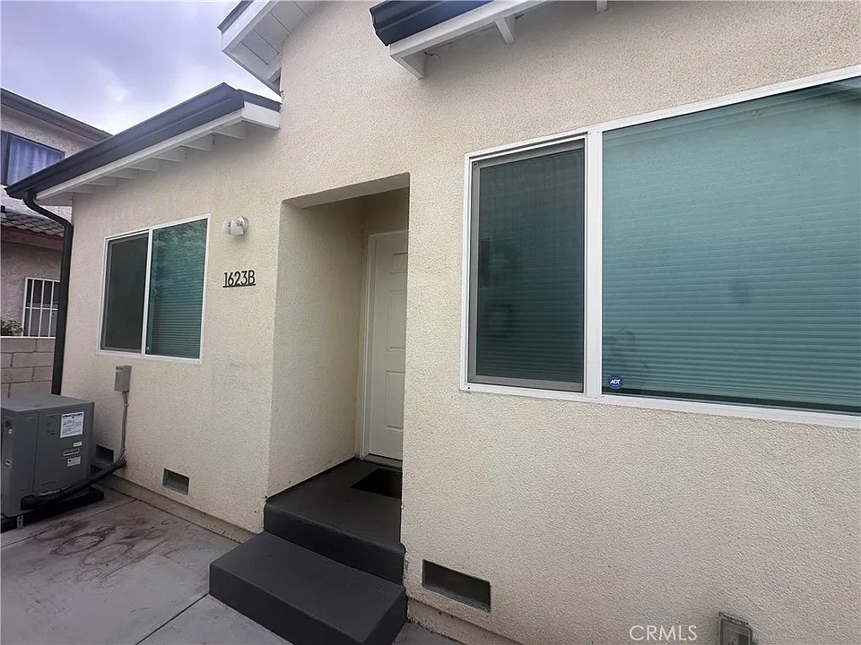 1623 S Atlantic Blvd #B