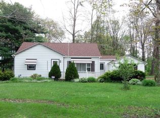 322 Meadow Rd, Seneca, PA 16346