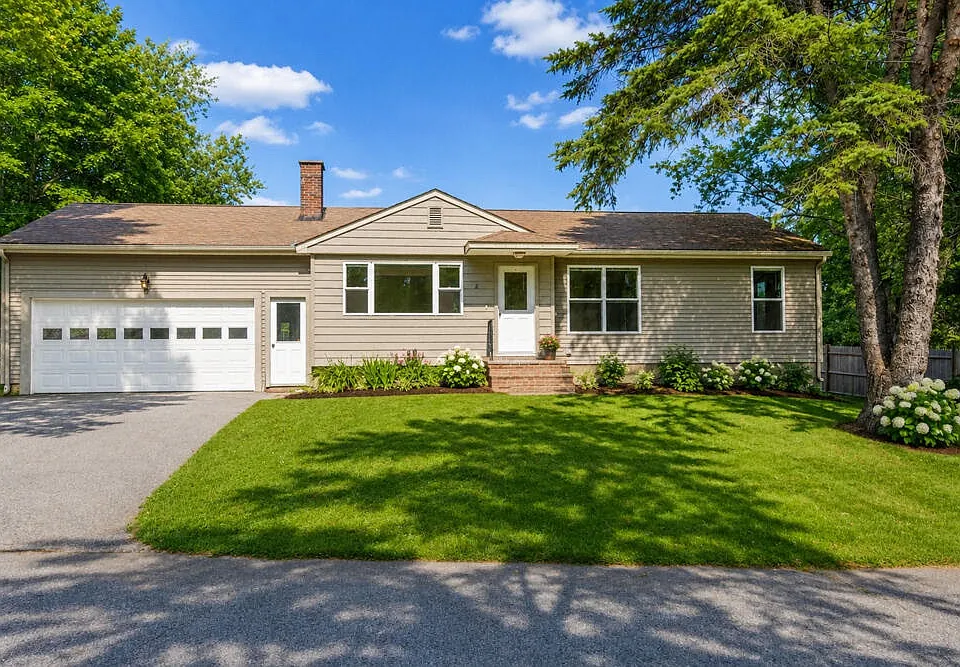 2 Pond View Rd