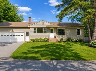 2 Pond View Rd, Cape Elizabeth, ME 04107