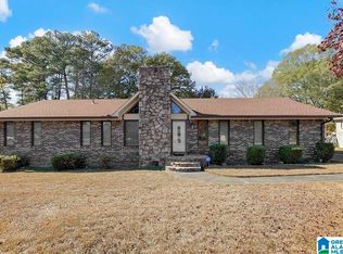 810 13th Ave, Pleasant Grove, AL 35127