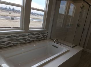 244 Isabella Dr, Lodi, CA 95240