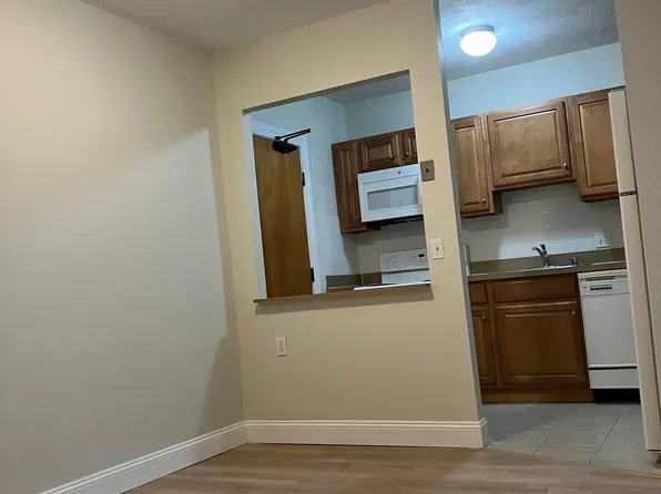 17 Davis Rd APT A6, Acton, MA 01720