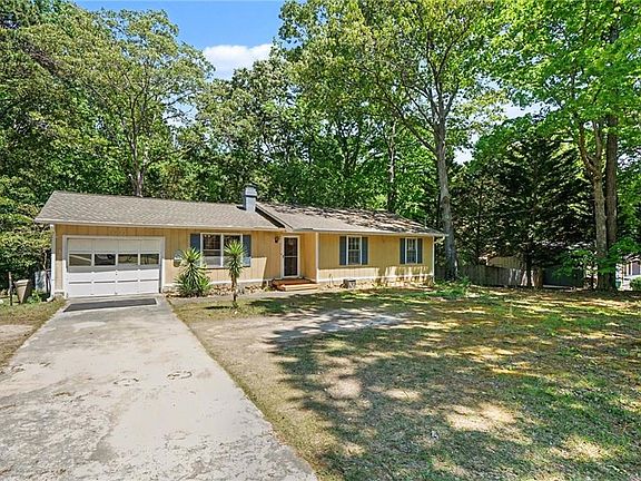 2nd image of 3574 Broxton Ln