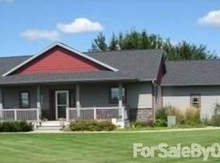 N10972 Timber Wolf Ln, Trempealeau, WI 54661