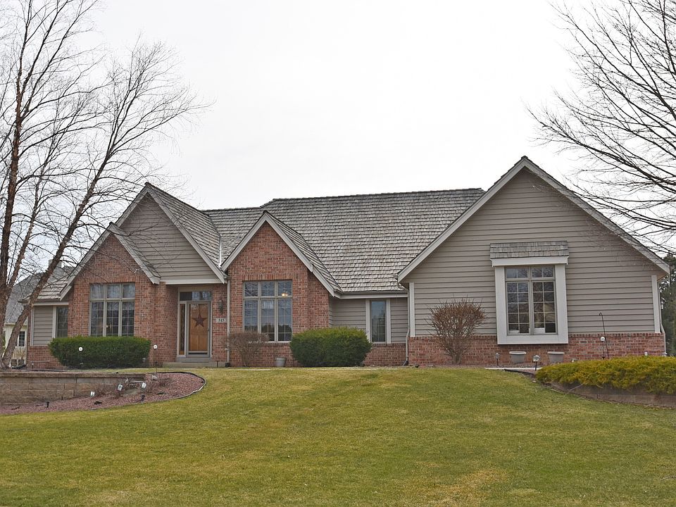 1st image of 515 N Ponderosa Dr