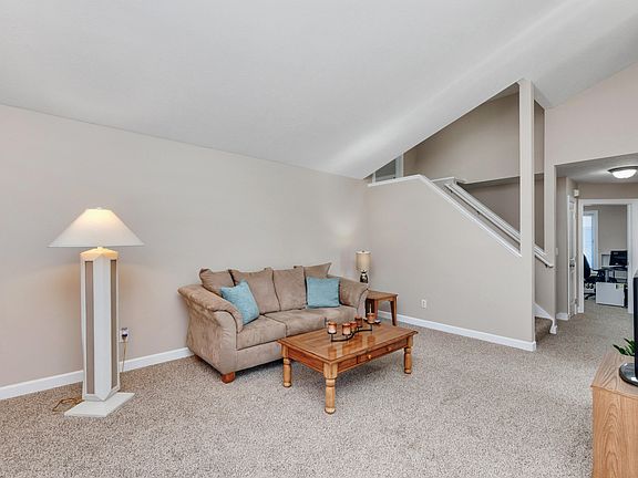4th image of 9029 Lenter Dr SE