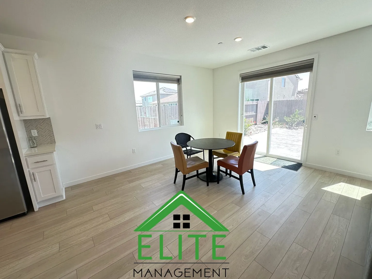 3 bed, 1765 sqft, $2,995 — Photo 4