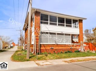 204 W Houston St, Garrett, IN 46738