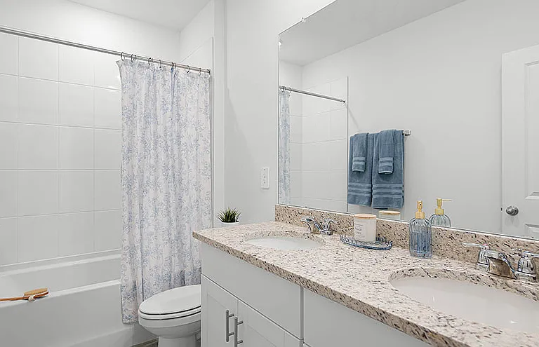 Westbridge Cove Rental Homes — Photo 17