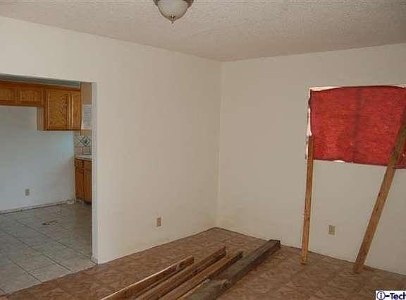 2nd image of 10517 Gorman Ave