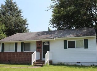 420 Fort Worth St, Hampton, VA 23669