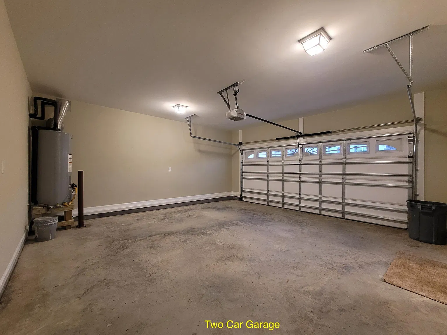 4 bed, 2221 sqft, $2,000 — Photo 4