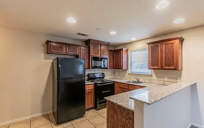 37 Addi Ln — Photo 3
