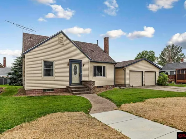 608 W Alden St, Arlington, MN 55307