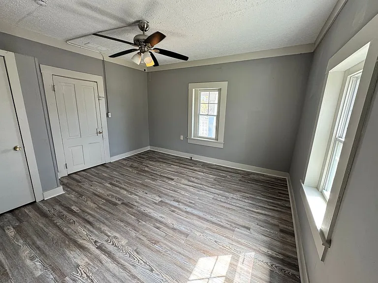 74 Martin Luther King Jr Dr — Photo 19