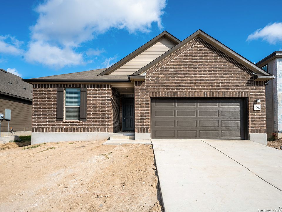 1st image of 326 Deer Crest Dr