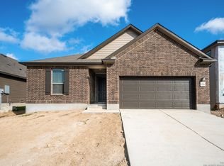 326 Deer Crest Dr, New Braunfels, TX 78130