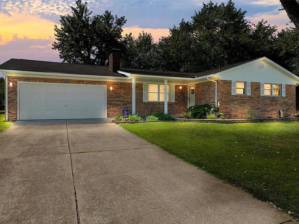 1st image of 230 W Eldondale Dr