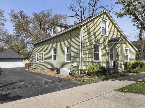 133 McHenry STREET, Burlington, WI 53105