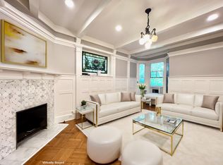 463 Clinton Ave #B, Brooklyn, NY 11238