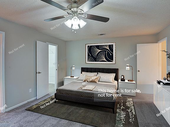 3rd image of 12680 Gathering Oaks Dr