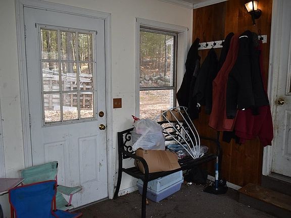 2nd image of 411 Mont Vernon Road