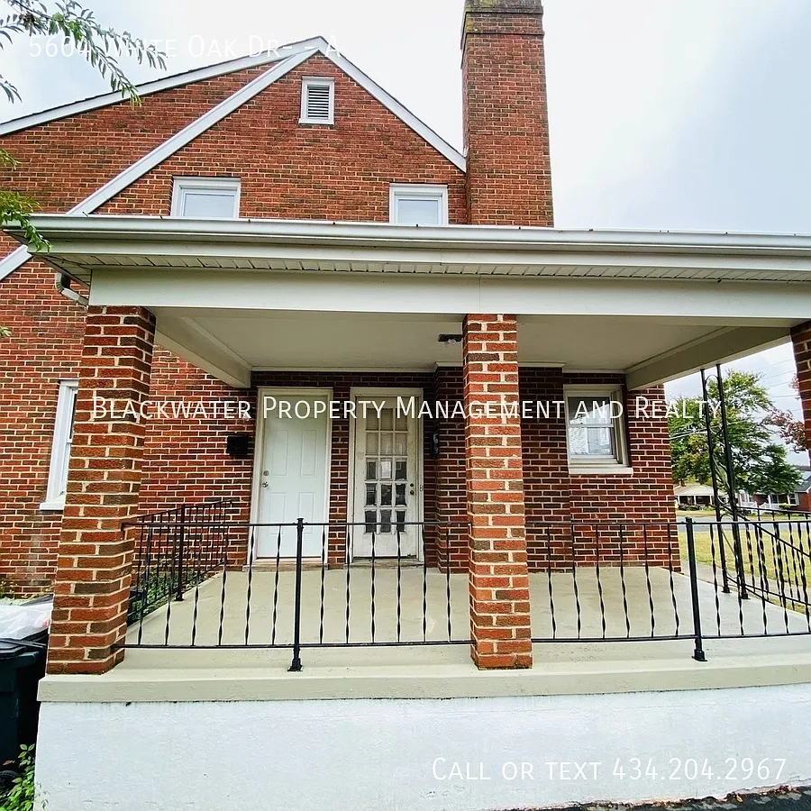 2 Bedroom Apartment off Fort Avenue! — Photo 3