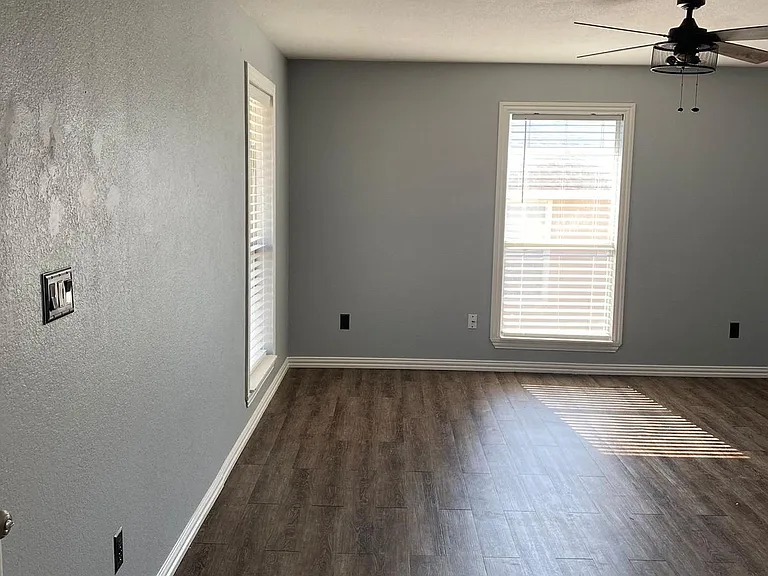 215 N Denton St #201 — Photo 7