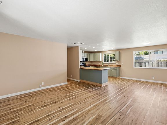 5th image of 1705 Brewer Ave