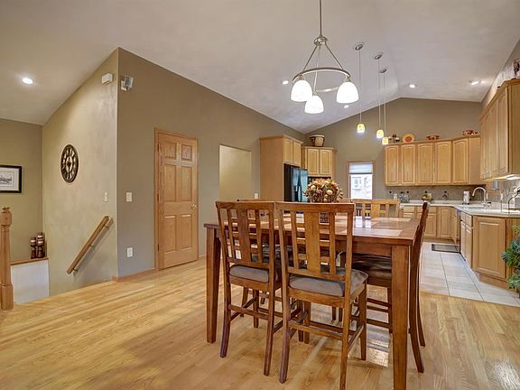 5th image of 6220 Stony Hill Dr