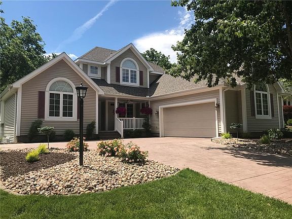 5th image of 3406 E Devonshire Dr