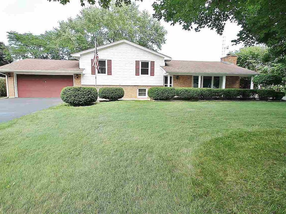 1st image of 10401 Geneva Dr
