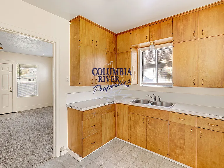 426 17th Ave — Photo 11