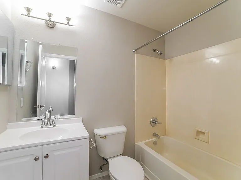 15345 W Lea Ln — Photo 15