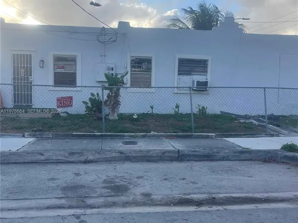 664 NW 77th St, Miami, FL 33150
