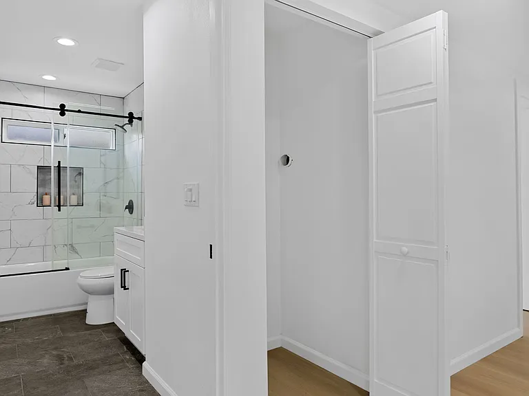 4747 Pixie Ave #1 — Photo 15