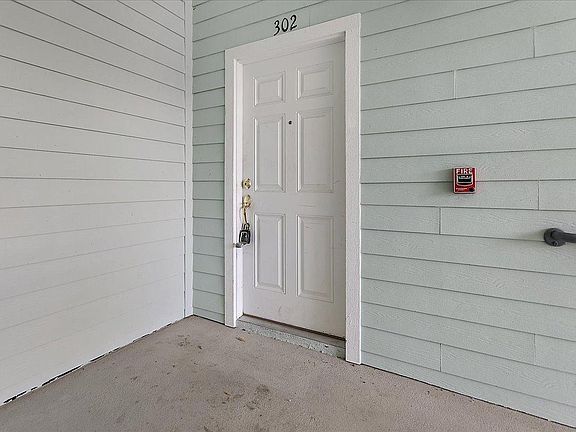 2nd image of 4935 Islamorada Ln #302