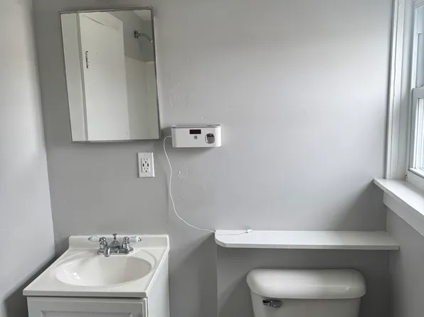 93 Webster St #3, Fall River, MA 02723