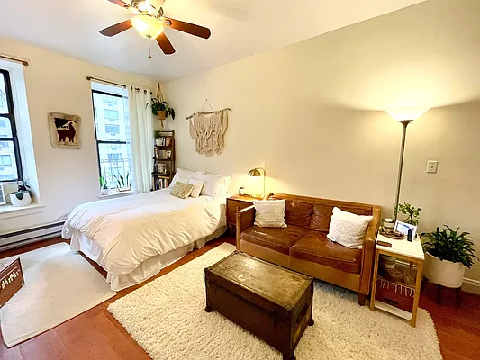 Rented by Corcoran | media 12