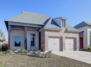 203 San Domingo Dr, Youngsville, LA 70592