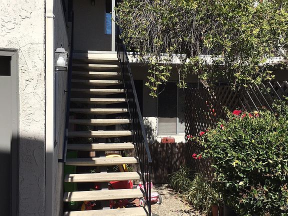 3rd image of 5843 El Zuparko Dr APT 3