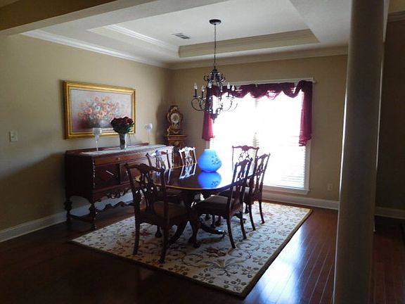 3rd image of 649 Riverwest Cir