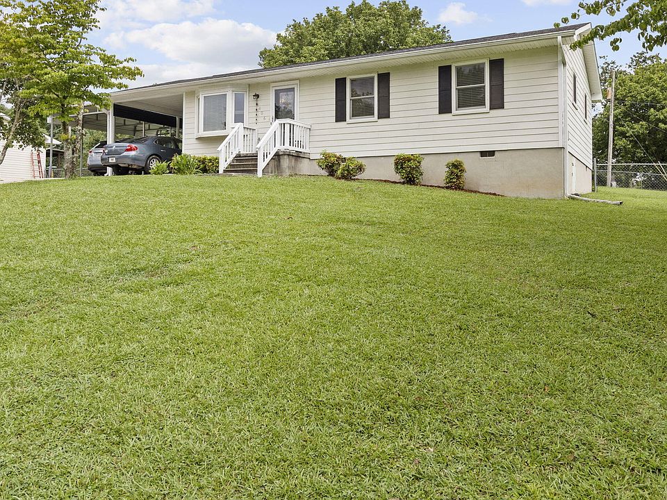 1st image of 406 Wisteria Rd
