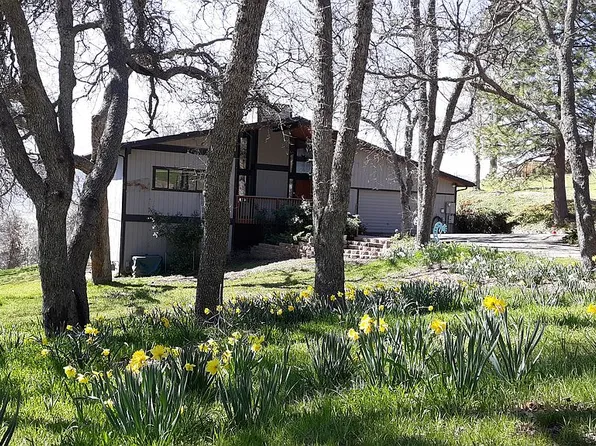 24450 San Juan Dr, Tehachapi, CA 93561