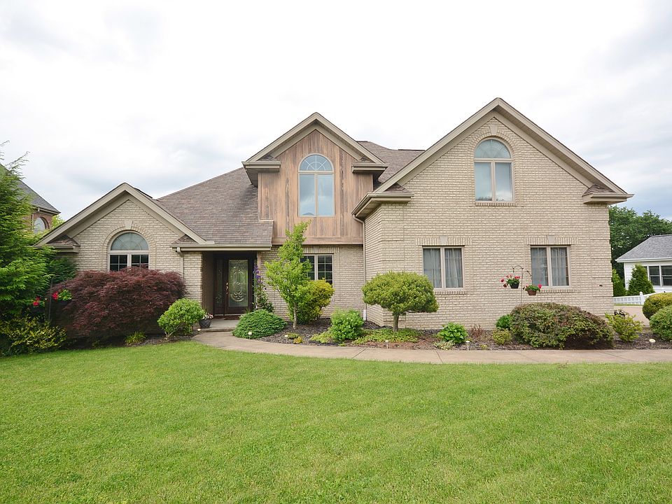 1st image of 317 Stettler Dr