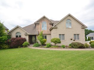 317 Stettler Dr, Clairton, PA 15025